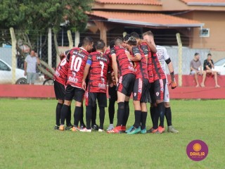 
<a style='margin-left: 5px;' class='btn btn-xs btn-social btn-facebook' href='https://www.facebook.com/sharer/sharer.php?u=https://www.boladovale.com.br/imgs/800-800-90/conteudo/fotos/1635/img5529.jpg' rel='popup' data-width='500' data-height='400'><i class='fa fa-facebook'></i>Compartilhar <span class='hidden-xs'>no Facebook</span>
</a> 
<a class='btn btn-default btn-xs' target='_blank' href='imgs/800-800-90/conteudo/fotos/1635/img5529.jpg'>
<span class='glyphicon glyphicon-cloud-download'></span> Salvar
</a> 
<span></span>