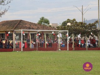 
<a style='margin-left: 5px;' class='btn btn-xs btn-social btn-facebook' href='https://www.facebook.com/sharer/sharer.php?u=https://www.boladovale.com.br/imgs/800-800-90/conteudo/fotos/1635/img5531.jpg' rel='popup' data-width='500' data-height='400'><i class='fa fa-facebook'></i>Compartilhar <span class='hidden-xs'>no Facebook</span>
</a> 
<a class='btn btn-default btn-xs' target='_blank' href='imgs/800-800-90/conteudo/fotos/1635/img5531.jpg'>
<span class='glyphicon glyphicon-cloud-download'></span> Salvar
</a> 
<span></span>