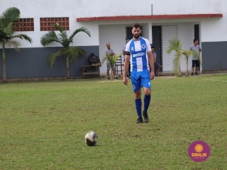 
<a style='margin-left: 5px;' class='btn btn-xs btn-social btn-facebook' href='https://www.facebook.com/sharer/sharer.php?u=https://www.boladovale.com.br/imgs/800-800-90/conteudo/fotos/1635/img5620.jpg' rel='popup' data-width='500' data-height='400'><i class='fa fa-facebook'></i>Compartilhar <span class='hidden-xs'>no Facebook</span>
</a> 
<a class='btn btn-default btn-xs' target='_blank' href='imgs/800-800-90/conteudo/fotos/1635/img5620.jpg'>
<span class='glyphicon glyphicon-cloud-download'></span> Salvar
</a> 
<span></span>