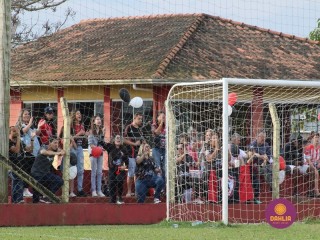 
<a style='margin-left: 5px;' class='btn btn-xs btn-social btn-facebook' href='https://www.facebook.com/sharer/sharer.php?u=https://www.boladovale.com.br/imgs/800-800-90/conteudo/fotos/1635/img5640.jpg' rel='popup' data-width='500' data-height='400'><i class='fa fa-facebook'></i>Compartilhar <span class='hidden-xs'>no Facebook</span>
</a> 
<a class='btn btn-default btn-xs' target='_blank' href='imgs/800-800-90/conteudo/fotos/1635/img5640.jpg'>
<span class='glyphicon glyphicon-cloud-download'></span> Salvar
</a> 
<span></span>