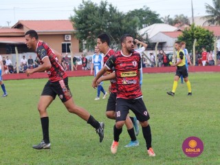 
<a style='margin-left: 5px;' class='btn btn-xs btn-social btn-facebook' href='https://www.facebook.com/sharer/sharer.php?u=https://www.boladovale.com.br/imgs/800-800-90/conteudo/fotos/1635/img5726.jpg' rel='popup' data-width='500' data-height='400'><i class='fa fa-facebook'></i>Compartilhar <span class='hidden-xs'>no Facebook</span>
</a> 
<a class='btn btn-default btn-xs' target='_blank' href='imgs/800-800-90/conteudo/fotos/1635/img5726.jpg'>
<span class='glyphicon glyphicon-cloud-download'></span> Salvar
</a> 
<span></span>