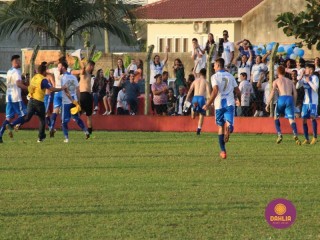 
<a style='margin-left: 5px;' class='btn btn-xs btn-social btn-facebook' href='https://www.facebook.com/sharer/sharer.php?u=https://www.boladovale.com.br/imgs/800-800-90/conteudo/fotos/1635/img5778.jpg' rel='popup' data-width='500' data-height='400'><i class='fa fa-facebook'></i>Compartilhar <span class='hidden-xs'>no Facebook</span>
</a> 
<a class='btn btn-default btn-xs' target='_blank' href='imgs/800-800-90/conteudo/fotos/1635/img5778.jpg'>
<span class='glyphicon glyphicon-cloud-download'></span> Salvar
</a> 
<span></span>