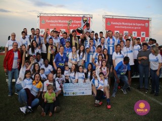 
<a style='margin-left: 5px;' class='btn btn-xs btn-social btn-facebook' href='https://www.facebook.com/sharer/sharer.php?u=https://www.boladovale.com.br/imgs/800-800-90/conteudo/fotos/1636/img5965.jpg' rel='popup' data-width='500' data-height='400'><i class='fa fa-facebook'></i>Compartilhar <span class='hidden-xs'>no Facebook</span>
</a> 
<a class='btn btn-default btn-xs' target='_blank' href='imgs/800-800-90/conteudo/fotos/1636/img5965.jpg'>
<span class='glyphicon glyphicon-cloud-download'></span> Salvar
</a> 
<span></span>