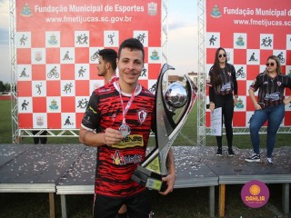
<a style='margin-left: 5px;' class='btn btn-xs btn-social btn-facebook' href='https://www.facebook.com/sharer/sharer.php?u=https://www.boladovale.com.br/imgs/800-800-90/conteudo/fotos/1636/img5991.jpg' rel='popup' data-width='500' data-height='400'><i class='fa fa-facebook'></i>Compartilhar <span class='hidden-xs'>no Facebook</span>
</a> 
<a class='btn btn-default btn-xs' target='_blank' href='imgs/800-800-90/conteudo/fotos/1636/img5991.jpg'>
<span class='glyphicon glyphicon-cloud-download'></span> Salvar
</a> 
<span></span>