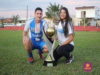 
<a style='margin-left: 5px;' class='btn btn-xs btn-social btn-facebook' href='https://www.facebook.com/sharer/sharer.php?u=https://www.boladovale.com.br/imgs/800-800-90/conteudo/fotos/1636/img6047.jpg' rel='popup' data-width='500' data-height='400'><i class='fa fa-facebook'></i>Compartilhar <span class='hidden-xs'>no Facebook</span>
</a> 
<a class='btn btn-default btn-xs' target='_blank' href='imgs/800-800-90/conteudo/fotos/1636/img6047.jpg'>
<span class='glyphicon glyphicon-cloud-download'></span> Salvar
</a> 
<span></span>