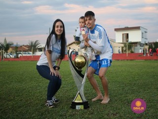 
<a style='margin-left: 5px;' class='btn btn-xs btn-social btn-facebook' href='https://www.facebook.com/sharer/sharer.php?u=https://www.boladovale.com.br/imgs/800-800-90/conteudo/fotos/1636/img6049.jpg' rel='popup' data-width='500' data-height='400'><i class='fa fa-facebook'></i>Compartilhar <span class='hidden-xs'>no Facebook</span>
</a> 
<a class='btn btn-default btn-xs' target='_blank' href='imgs/800-800-90/conteudo/fotos/1636/img6049.jpg'>
<span class='glyphicon glyphicon-cloud-download'></span> Salvar
</a> 
<span></span>