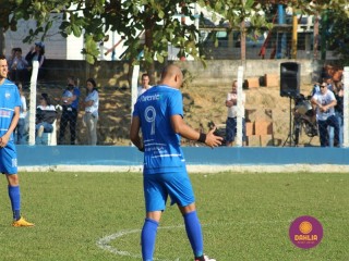
<a style='margin-left: 5px;' class='btn btn-xs btn-social btn-facebook' href='https://www.facebook.com/sharer/sharer.php?u=https://www.boladovale.com.br/imgs/800-800-90/conteudo/fotos/1637/img4769.jpg' rel='popup' data-width='500' data-height='400'><i class='fa fa-facebook'></i>Compartilhar <span class='hidden-xs'>no Facebook</span>
</a> 
<a class='btn btn-default btn-xs' target='_blank' href='imgs/800-800-90/conteudo/fotos/1637/img4769.jpg'>
<span class='glyphicon glyphicon-cloud-download'></span> Salvar
</a> 
<span></span>