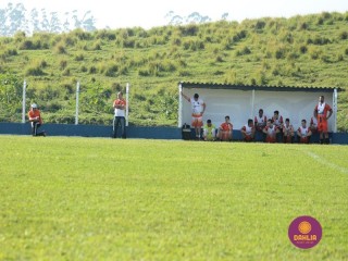 
<a style='margin-left: 5px;' class='btn btn-xs btn-social btn-facebook' href='https://www.facebook.com/sharer/sharer.php?u=https://www.boladovale.com.br/imgs/800-800-90/conteudo/fotos/1637/img4786.jpg' rel='popup' data-width='500' data-height='400'><i class='fa fa-facebook'></i>Compartilhar <span class='hidden-xs'>no Facebook</span>
</a> 
<a class='btn btn-default btn-xs' target='_blank' href='imgs/800-800-90/conteudo/fotos/1637/img4786.jpg'>
<span class='glyphicon glyphicon-cloud-download'></span> Salvar
</a> 
<span></span>