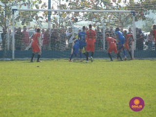 
<a style='margin-left: 5px;' class='btn btn-xs btn-social btn-facebook' href='https://www.facebook.com/sharer/sharer.php?u=https://www.boladovale.com.br/imgs/800-800-90/conteudo/fotos/1637/img4830.jpg' rel='popup' data-width='500' data-height='400'><i class='fa fa-facebook'></i>Compartilhar <span class='hidden-xs'>no Facebook</span>
</a> 
<a class='btn btn-default btn-xs' target='_blank' href='imgs/800-800-90/conteudo/fotos/1637/img4830.jpg'>
<span class='glyphicon glyphicon-cloud-download'></span> Salvar
</a> 
<span></span>