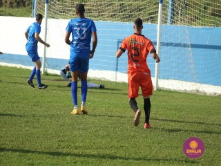 
<a style='margin-left: 5px;' class='btn btn-xs btn-social btn-facebook' href='https://www.facebook.com/sharer/sharer.php?u=https://www.boladovale.com.br/imgs/800-800-90/conteudo/fotos/1637/img4882.jpg' rel='popup' data-width='500' data-height='400'><i class='fa fa-facebook'></i>Compartilhar <span class='hidden-xs'>no Facebook</span>
</a> 
<a class='btn btn-default btn-xs' target='_blank' href='imgs/800-800-90/conteudo/fotos/1637/img4882.jpg'>
<span class='glyphicon glyphicon-cloud-download'></span> Salvar
</a> 
<span></span>