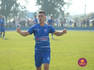 
<a style='margin-left: 5px;' class='btn btn-xs btn-social btn-facebook' href='https://www.facebook.com/sharer/sharer.php?u=https://www.boladovale.com.br/imgs/800-800-90/conteudo/fotos/1637/img4933.jpg' rel='popup' data-width='500' data-height='400'><i class='fa fa-facebook'></i>Compartilhar <span class='hidden-xs'>no Facebook</span>
</a> 
<a class='btn btn-default btn-xs' target='_blank' href='imgs/800-800-90/conteudo/fotos/1637/img4933.jpg'>
<span class='glyphicon glyphicon-cloud-download'></span> Salvar
</a> 
<span></span>