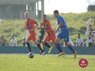 
<a style='margin-left: 5px;' class='btn btn-xs btn-social btn-facebook' href='https://www.facebook.com/sharer/sharer.php?u=https://www.boladovale.com.br/imgs/800-800-90/conteudo/fotos/1637/img4948.jpg' rel='popup' data-width='500' data-height='400'><i class='fa fa-facebook'></i>Compartilhar <span class='hidden-xs'>no Facebook</span>
</a> 
<a class='btn btn-default btn-xs' target='_blank' href='imgs/800-800-90/conteudo/fotos/1637/img4948.jpg'>
<span class='glyphicon glyphicon-cloud-download'></span> Salvar
</a> 
<span></span>