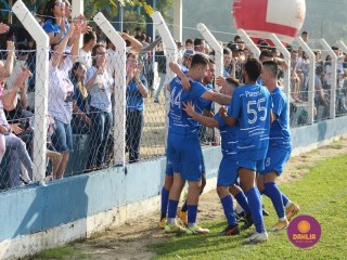 
<a style='margin-left: 5px;' class='btn btn-xs btn-social btn-facebook' href='https://www.facebook.com/sharer/sharer.php?u=https://www.boladovale.com.br/imgs/800-800-90/conteudo/fotos/1637/img4974.jpg' rel='popup' data-width='500' data-height='400'><i class='fa fa-facebook'></i>Compartilhar <span class='hidden-xs'>no Facebook</span>
</a> 
<a class='btn btn-default btn-xs' target='_blank' href='imgs/800-800-90/conteudo/fotos/1637/img4974.jpg'>
<span class='glyphicon glyphicon-cloud-download'></span> Salvar
</a> 
<span></span>