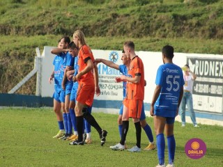 
<a style='margin-left: 5px;' class='btn btn-xs btn-social btn-facebook' href='https://www.facebook.com/sharer/sharer.php?u=https://www.boladovale.com.br/imgs/800-800-90/conteudo/fotos/1637/img4993.jpg' rel='popup' data-width='500' data-height='400'><i class='fa fa-facebook'></i>Compartilhar <span class='hidden-xs'>no Facebook</span>
</a> 
<a class='btn btn-default btn-xs' target='_blank' href='imgs/800-800-90/conteudo/fotos/1637/img4993.jpg'>
<span class='glyphicon glyphicon-cloud-download'></span> Salvar
</a> 
<span></span>