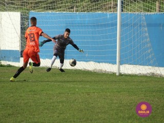 
<a style='margin-left: 5px;' class='btn btn-xs btn-social btn-facebook' href='https://www.facebook.com/sharer/sharer.php?u=https://www.boladovale.com.br/imgs/800-800-90/conteudo/fotos/1637/img5001.jpg' rel='popup' data-width='500' data-height='400'><i class='fa fa-facebook'></i>Compartilhar <span class='hidden-xs'>no Facebook</span>
</a> 
<a class='btn btn-default btn-xs' target='_blank' href='imgs/800-800-90/conteudo/fotos/1637/img5001.jpg'>
<span class='glyphicon glyphicon-cloud-download'></span> Salvar
</a> 
<span></span>