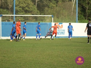 
<a style='margin-left: 5px;' class='btn btn-xs btn-social btn-facebook' href='https://www.facebook.com/sharer/sharer.php?u=https://www.boladovale.com.br/imgs/800-800-90/conteudo/fotos/1637/img5054.jpg' rel='popup' data-width='500' data-height='400'><i class='fa fa-facebook'></i>Compartilhar <span class='hidden-xs'>no Facebook</span>
</a> 
<a class='btn btn-default btn-xs' target='_blank' href='imgs/800-800-90/conteudo/fotos/1637/img5054.jpg'>
<span class='glyphicon glyphicon-cloud-download'></span> Salvar
</a> 
<span></span>