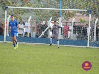 
<a style='margin-left: 5px;' class='btn btn-xs btn-social btn-facebook' href='https://www.facebook.com/sharer/sharer.php?u=https://www.boladovale.com.br/imgs/800-800-90/conteudo/fotos/1637/img5070.jpg' rel='popup' data-width='500' data-height='400'><i class='fa fa-facebook'></i>Compartilhar <span class='hidden-xs'>no Facebook</span>
</a> 
<a class='btn btn-default btn-xs' target='_blank' href='imgs/800-800-90/conteudo/fotos/1637/img5070.jpg'>
<span class='glyphicon glyphicon-cloud-download'></span> Salvar
</a> 
<span></span>