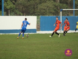 
<a style='margin-left: 5px;' class='btn btn-xs btn-social btn-facebook' href='https://www.facebook.com/sharer/sharer.php?u=https://www.boladovale.com.br/imgs/800-800-90/conteudo/fotos/1637/img5089.jpg' rel='popup' data-width='500' data-height='400'><i class='fa fa-facebook'></i>Compartilhar <span class='hidden-xs'>no Facebook</span>
</a> 
<a class='btn btn-default btn-xs' target='_blank' href='imgs/800-800-90/conteudo/fotos/1637/img5089.jpg'>
<span class='glyphicon glyphicon-cloud-download'></span> Salvar
</a> 
<span></span>