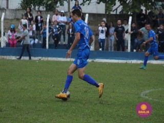 
<a style='margin-left: 5px;' class='btn btn-xs btn-social btn-facebook' href='https://www.facebook.com/sharer/sharer.php?u=https://www.boladovale.com.br/imgs/800-800-90/conteudo/fotos/1637/img5207.jpg' rel='popup' data-width='500' data-height='400'><i class='fa fa-facebook'></i>Compartilhar <span class='hidden-xs'>no Facebook</span>
</a> 
<a class='btn btn-default btn-xs' target='_blank' href='imgs/800-800-90/conteudo/fotos/1637/img5207.jpg'>
<span class='glyphicon glyphicon-cloud-download'></span> Salvar
</a> 
<span></span>