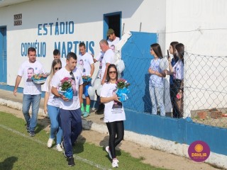 
<a style='margin-left: 5px;' class='btn btn-xs btn-social btn-facebook' href='https://www.facebook.com/sharer/sharer.php?u=https://www.boladovale.com.br/imgs/800-800-90/conteudo/fotos/1637/img6585.jpg' rel='popup' data-width='500' data-height='400'><i class='fa fa-facebook'></i>Compartilhar <span class='hidden-xs'>no Facebook</span>
</a> 
<a class='btn btn-default btn-xs' target='_blank' href='imgs/800-800-90/conteudo/fotos/1637/img6585.jpg'>
<span class='glyphicon glyphicon-cloud-download'></span> Salvar
</a> 
<span></span>