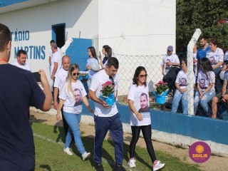 
<a style='margin-left: 5px;' class='btn btn-xs btn-social btn-facebook' href='https://www.facebook.com/sharer/sharer.php?u=https://www.boladovale.com.br/imgs/800-800-90/conteudo/fotos/1637/img6587.jpg' rel='popup' data-width='500' data-height='400'><i class='fa fa-facebook'></i>Compartilhar <span class='hidden-xs'>no Facebook</span>
</a> 
<a class='btn btn-default btn-xs' target='_blank' href='imgs/800-800-90/conteudo/fotos/1637/img6587.jpg'>
<span class='glyphicon glyphicon-cloud-download'></span> Salvar
</a> 
<span></span>