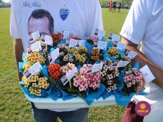 
<a style='margin-left: 5px;' class='btn btn-xs btn-social btn-facebook' href='https://www.facebook.com/sharer/sharer.php?u=https://www.boladovale.com.br/imgs/800-800-90/conteudo/fotos/1637/img6608.jpg' rel='popup' data-width='500' data-height='400'><i class='fa fa-facebook'></i>Compartilhar <span class='hidden-xs'>no Facebook</span>
</a> 
<a class='btn btn-default btn-xs' target='_blank' href='imgs/800-800-90/conteudo/fotos/1637/img6608.jpg'>
<span class='glyphicon glyphicon-cloud-download'></span> Salvar
</a> 
<span></span>