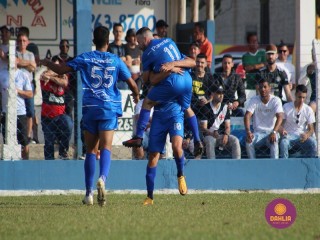 
<a style='margin-left: 5px;' class='btn btn-xs btn-social btn-facebook' href='https://www.facebook.com/sharer/sharer.php?u=https://www.boladovale.com.br/imgs/800-800-90/conteudo/fotos/1637/img6745.jpg' rel='popup' data-width='500' data-height='400'><i class='fa fa-facebook'></i>Compartilhar <span class='hidden-xs'>no Facebook</span>
</a> 
<a class='btn btn-default btn-xs' target='_blank' href='imgs/800-800-90/conteudo/fotos/1637/img6745.jpg'>
<span class='glyphicon glyphicon-cloud-download'></span> Salvar
</a> 
<span></span>