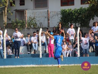 
<a style='margin-left: 5px;' class='btn btn-xs btn-social btn-facebook' href='https://www.facebook.com/sharer/sharer.php?u=https://www.boladovale.com.br/imgs/800-800-90/conteudo/fotos/1637/img6747.jpg' rel='popup' data-width='500' data-height='400'><i class='fa fa-facebook'></i>Compartilhar <span class='hidden-xs'>no Facebook</span>
</a> 
<a class='btn btn-default btn-xs' target='_blank' href='imgs/800-800-90/conteudo/fotos/1637/img6747.jpg'>
<span class='glyphicon glyphicon-cloud-download'></span> Salvar
</a> 
<span></span>