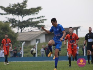 
<a style='margin-left: 5px;' class='btn btn-xs btn-social btn-facebook' href='https://www.facebook.com/sharer/sharer.php?u=https://www.boladovale.com.br/imgs/800-800-90/conteudo/fotos/1637/img6911.jpg' rel='popup' data-width='500' data-height='400'><i class='fa fa-facebook'></i>Compartilhar <span class='hidden-xs'>no Facebook</span>
</a> 
<a class='btn btn-default btn-xs' target='_blank' href='imgs/800-800-90/conteudo/fotos/1637/img6911.jpg'>
<span class='glyphicon glyphicon-cloud-download'></span> Salvar
</a> 
<span></span>