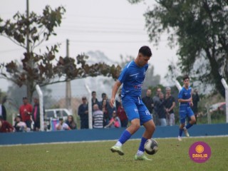 
<a style='margin-left: 5px;' class='btn btn-xs btn-social btn-facebook' href='https://www.facebook.com/sharer/sharer.php?u=https://www.boladovale.com.br/imgs/800-800-90/conteudo/fotos/1637/img6912.jpg' rel='popup' data-width='500' data-height='400'><i class='fa fa-facebook'></i>Compartilhar <span class='hidden-xs'>no Facebook</span>
</a> 
<a class='btn btn-default btn-xs' target='_blank' href='imgs/800-800-90/conteudo/fotos/1637/img6912.jpg'>
<span class='glyphicon glyphicon-cloud-download'></span> Salvar
</a> 
<span></span>