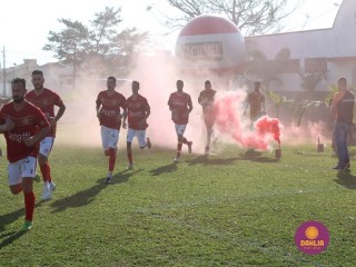 
<a style='margin-left: 5px;' class='btn btn-xs btn-social btn-facebook' href='https://www.facebook.com/sharer/sharer.php?u=https://www.boladovale.com.br/imgs/800-800-90/conteudo/fotos/1638/img5290.jpg' rel='popup' data-width='500' data-height='400'><i class='fa fa-facebook'></i>Compartilhar <span class='hidden-xs'>no Facebook</span>
</a> 
<a class='btn btn-default btn-xs' target='_blank' href='imgs/800-800-90/conteudo/fotos/1638/img5290.jpg'>
<span class='glyphicon glyphicon-cloud-download'></span> Salvar
</a> 
<span></span>