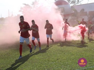 
<a style='margin-left: 5px;' class='btn btn-xs btn-social btn-facebook' href='https://www.facebook.com/sharer/sharer.php?u=https://www.boladovale.com.br/imgs/800-800-90/conteudo/fotos/1638/img5301.jpg' rel='popup' data-width='500' data-height='400'><i class='fa fa-facebook'></i>Compartilhar <span class='hidden-xs'>no Facebook</span>
</a> 
<a class='btn btn-default btn-xs' target='_blank' href='imgs/800-800-90/conteudo/fotos/1638/img5301.jpg'>
<span class='glyphicon glyphicon-cloud-download'></span> Salvar
</a> 
<span></span>