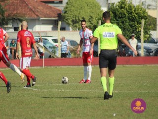 
<a style='margin-left: 5px;' class='btn btn-xs btn-social btn-facebook' href='https://www.facebook.com/sharer/sharer.php?u=https://www.boladovale.com.br/imgs/800-800-90/conteudo/fotos/1638/img5344.jpg' rel='popup' data-width='500' data-height='400'><i class='fa fa-facebook'></i>Compartilhar <span class='hidden-xs'>no Facebook</span>
</a> 
<a class='btn btn-default btn-xs' target='_blank' href='imgs/800-800-90/conteudo/fotos/1638/img5344.jpg'>
<span class='glyphicon glyphicon-cloud-download'></span> Salvar
</a> 
<span></span>