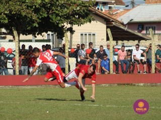 
<a style='margin-left: 5px;' class='btn btn-xs btn-social btn-facebook' href='https://www.facebook.com/sharer/sharer.php?u=https://www.boladovale.com.br/imgs/800-800-90/conteudo/fotos/1638/img5359.jpg' rel='popup' data-width='500' data-height='400'><i class='fa fa-facebook'></i>Compartilhar <span class='hidden-xs'>no Facebook</span>
</a> 
<a class='btn btn-default btn-xs' target='_blank' href='imgs/800-800-90/conteudo/fotos/1638/img5359.jpg'>
<span class='glyphicon glyphicon-cloud-download'></span> Salvar
</a> 
<span></span>