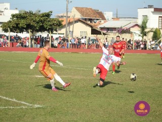 
<a style='margin-left: 5px;' class='btn btn-xs btn-social btn-facebook' href='https://www.facebook.com/sharer/sharer.php?u=https://www.boladovale.com.br/imgs/800-800-90/conteudo/fotos/1638/img5376.jpg' rel='popup' data-width='500' data-height='400'><i class='fa fa-facebook'></i>Compartilhar <span class='hidden-xs'>no Facebook</span>
</a> 
<a class='btn btn-default btn-xs' target='_blank' href='imgs/800-800-90/conteudo/fotos/1638/img5376.jpg'>
<span class='glyphicon glyphicon-cloud-download'></span> Salvar
</a> 
<span></span>
