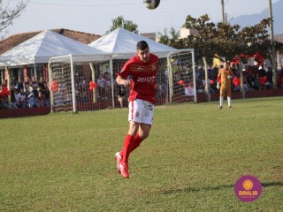 
<a style='margin-left: 5px;' class='btn btn-xs btn-social btn-facebook' href='https://www.facebook.com/sharer/sharer.php?u=https://www.boladovale.com.br/imgs/800-800-90/conteudo/fotos/1638/img6995.jpg' rel='popup' data-width='500' data-height='400'><i class='fa fa-facebook'></i>Compartilhar <span class='hidden-xs'>no Facebook</span>
</a> 
<a class='btn btn-default btn-xs' target='_blank' href='imgs/800-800-90/conteudo/fotos/1638/img6995.jpg'>
<span class='glyphicon glyphicon-cloud-download'></span> Salvar
</a> 
<span></span>