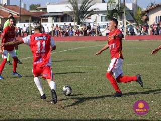 
<a style='margin-left: 5px;' class='btn btn-xs btn-social btn-facebook' href='https://www.facebook.com/sharer/sharer.php?u=https://www.boladovale.com.br/imgs/800-800-90/conteudo/fotos/1638/img7007.jpg' rel='popup' data-width='500' data-height='400'><i class='fa fa-facebook'></i>Compartilhar <span class='hidden-xs'>no Facebook</span>
</a> 
<a class='btn btn-default btn-xs' target='_blank' href='imgs/800-800-90/conteudo/fotos/1638/img7007.jpg'>
<span class='glyphicon glyphicon-cloud-download'></span> Salvar
</a> 
<span></span>