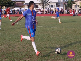 
<a style='margin-left: 5px;' class='btn btn-xs btn-social btn-facebook' href='https://www.facebook.com/sharer/sharer.php?u=https://www.boladovale.com.br/imgs/800-800-90/conteudo/fotos/1638/img7193.jpg' rel='popup' data-width='500' data-height='400'><i class='fa fa-facebook'></i>Compartilhar <span class='hidden-xs'>no Facebook</span>
</a> 
<a class='btn btn-default btn-xs' target='_blank' href='imgs/800-800-90/conteudo/fotos/1638/img7193.jpg'>
<span class='glyphicon glyphicon-cloud-download'></span> Salvar
</a> 
<span></span>