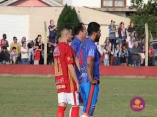 
<a style='margin-left: 5px;' class='btn btn-xs btn-social btn-facebook' href='https://www.facebook.com/sharer/sharer.php?u=https://www.boladovale.com.br/imgs/800-800-90/conteudo/fotos/1638/img7201.jpg' rel='popup' data-width='500' data-height='400'><i class='fa fa-facebook'></i>Compartilhar <span class='hidden-xs'>no Facebook</span>
</a> 
<a class='btn btn-default btn-xs' target='_blank' href='imgs/800-800-90/conteudo/fotos/1638/img7201.jpg'>
<span class='glyphicon glyphicon-cloud-download'></span> Salvar
</a> 
<span></span>