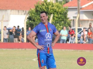 
<a style='margin-left: 5px;' class='btn btn-xs btn-social btn-facebook' href='https://www.facebook.com/sharer/sharer.php?u=https://www.boladovale.com.br/imgs/800-800-90/conteudo/fotos/1638/img7233.jpg' rel='popup' data-width='500' data-height='400'><i class='fa fa-facebook'></i>Compartilhar <span class='hidden-xs'>no Facebook</span>
</a> 
<a class='btn btn-default btn-xs' target='_blank' href='imgs/800-800-90/conteudo/fotos/1638/img7233.jpg'>
<span class='glyphicon glyphicon-cloud-download'></span> Salvar
</a> 
<span></span>