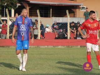 
<a style='margin-left: 5px;' class='btn btn-xs btn-social btn-facebook' href='https://www.facebook.com/sharer/sharer.php?u=https://www.boladovale.com.br/imgs/800-800-90/conteudo/fotos/1638/img7238.jpg' rel='popup' data-width='500' data-height='400'><i class='fa fa-facebook'></i>Compartilhar <span class='hidden-xs'>no Facebook</span>
</a> 
<a class='btn btn-default btn-xs' target='_blank' href='imgs/800-800-90/conteudo/fotos/1638/img7238.jpg'>
<span class='glyphicon glyphicon-cloud-download'></span> Salvar
</a> 
<span></span>