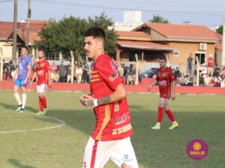 
<a style='margin-left: 5px;' class='btn btn-xs btn-social btn-facebook' href='https://www.facebook.com/sharer/sharer.php?u=https://www.boladovale.com.br/imgs/800-800-90/conteudo/fotos/1638/img7284.jpg' rel='popup' data-width='500' data-height='400'><i class='fa fa-facebook'></i>Compartilhar <span class='hidden-xs'>no Facebook</span>
</a> 
<a class='btn btn-default btn-xs' target='_blank' href='imgs/800-800-90/conteudo/fotos/1638/img7284.jpg'>
<span class='glyphicon glyphicon-cloud-download'></span> Salvar
</a> 
<span></span>