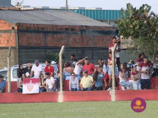 
<a style='margin-left: 5px;' class='btn btn-xs btn-social btn-facebook' href='https://www.facebook.com/sharer/sharer.php?u=https://www.boladovale.com.br/imgs/800-800-90/conteudo/fotos/1638/img7325.jpg' rel='popup' data-width='500' data-height='400'><i class='fa fa-facebook'></i>Compartilhar <span class='hidden-xs'>no Facebook</span>
</a> 
<a class='btn btn-default btn-xs' target='_blank' href='imgs/800-800-90/conteudo/fotos/1638/img7325.jpg'>
<span class='glyphicon glyphicon-cloud-download'></span> Salvar
</a> 
<span></span>