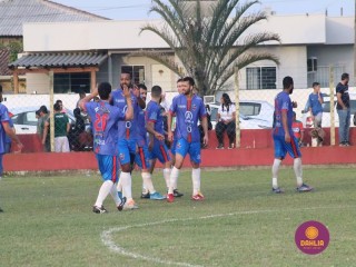 
<a style='margin-left: 5px;' class='btn btn-xs btn-social btn-facebook' href='https://www.facebook.com/sharer/sharer.php?u=https://www.boladovale.com.br/imgs/800-800-90/conteudo/fotos/1638/img7346.jpg' rel='popup' data-width='500' data-height='400'><i class='fa fa-facebook'></i>Compartilhar <span class='hidden-xs'>no Facebook</span>
</a> 
<a class='btn btn-default btn-xs' target='_blank' href='imgs/800-800-90/conteudo/fotos/1638/img7346.jpg'>
<span class='glyphicon glyphicon-cloud-download'></span> Salvar
</a> 
<span></span>