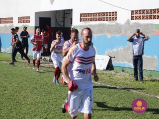 
<a style='margin-left: 5px;' class='btn btn-xs btn-social btn-facebook' href='https://www.facebook.com/sharer/sharer.php?u=https://www.boladovale.com.br/imgs/800-800-90/conteudo/fotos/1639/img7431.jpg' rel='popup' data-width='500' data-height='400'><i class='fa fa-facebook'></i>Compartilhar <span class='hidden-xs'>no Facebook</span>
</a> 
<a class='btn btn-default btn-xs' target='_blank' href='imgs/800-800-90/conteudo/fotos/1639/img7431.jpg'>
<span class='glyphicon glyphicon-cloud-download'></span> Salvar
</a> 
<span></span>