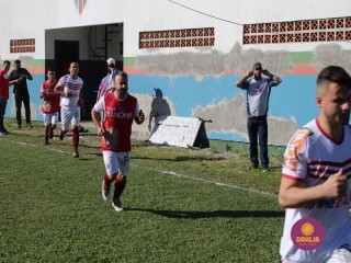 
<a style='margin-left: 5px;' class='btn btn-xs btn-social btn-facebook' href='https://www.facebook.com/sharer/sharer.php?u=https://www.boladovale.com.br/imgs/800-800-90/conteudo/fotos/1639/img7432.jpg' rel='popup' data-width='500' data-height='400'><i class='fa fa-facebook'></i>Compartilhar <span class='hidden-xs'>no Facebook</span>
</a> 
<a class='btn btn-default btn-xs' target='_blank' href='imgs/800-800-90/conteudo/fotos/1639/img7432.jpg'>
<span class='glyphicon glyphicon-cloud-download'></span> Salvar
</a> 
<span></span>