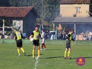 
<a style='margin-left: 5px;' class='btn btn-xs btn-social btn-facebook' href='https://www.facebook.com/sharer/sharer.php?u=https://www.boladovale.com.br/imgs/800-800-90/conteudo/fotos/1639/img7440.jpg' rel='popup' data-width='500' data-height='400'><i class='fa fa-facebook'></i>Compartilhar <span class='hidden-xs'>no Facebook</span>
</a> 
<a class='btn btn-default btn-xs' target='_blank' href='imgs/800-800-90/conteudo/fotos/1639/img7440.jpg'>
<span class='glyphicon glyphicon-cloud-download'></span> Salvar
</a> 
<span></span>