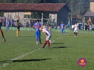 
<a style='margin-left: 5px;' class='btn btn-xs btn-social btn-facebook' href='https://www.facebook.com/sharer/sharer.php?u=https://www.boladovale.com.br/imgs/800-800-90/conteudo/fotos/1639/img7441.jpg' rel='popup' data-width='500' data-height='400'><i class='fa fa-facebook'></i>Compartilhar <span class='hidden-xs'>no Facebook</span>
</a> 
<a class='btn btn-default btn-xs' target='_blank' href='imgs/800-800-90/conteudo/fotos/1639/img7441.jpg'>
<span class='glyphicon glyphicon-cloud-download'></span> Salvar
</a> 
<span></span>
