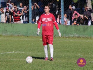 
<a style='margin-left: 5px;' class='btn btn-xs btn-social btn-facebook' href='https://www.facebook.com/sharer/sharer.php?u=https://www.boladovale.com.br/imgs/800-800-90/conteudo/fotos/1639/img7464.jpg' rel='popup' data-width='500' data-height='400'><i class='fa fa-facebook'></i>Compartilhar <span class='hidden-xs'>no Facebook</span>
</a> 
<a class='btn btn-default btn-xs' target='_blank' href='imgs/800-800-90/conteudo/fotos/1639/img7464.jpg'>
<span class='glyphicon glyphicon-cloud-download'></span> Salvar
</a> 
<span></span>