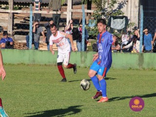 
<a style='margin-left: 5px;' class='btn btn-xs btn-social btn-facebook' href='https://www.facebook.com/sharer/sharer.php?u=https://www.boladovale.com.br/imgs/800-800-90/conteudo/fotos/1639/img7620.jpg' rel='popup' data-width='500' data-height='400'><i class='fa fa-facebook'></i>Compartilhar <span class='hidden-xs'>no Facebook</span>
</a> 
<a class='btn btn-default btn-xs' target='_blank' href='imgs/800-800-90/conteudo/fotos/1639/img7620.jpg'>
<span class='glyphicon glyphicon-cloud-download'></span> Salvar
</a> 
<span></span>